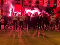 SAADET PARTİSİNDEN MEŞALELİ ŞOV