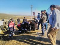 TAKLA ATAN ARAÇTAN SAĞ KURTULDULAR