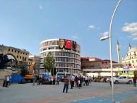 TARİHİN YIKILIŞINI İZLEDİLER
