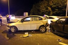 TEM'DE ZİNCİRLEME KAZA