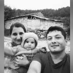 TRAFİK CANAVARI BİR AİLEYİ YOK ETTİ