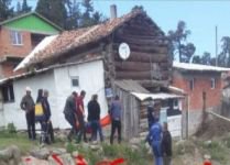 YAYLA EVLERİ YIKIMINDA GERGİNLİK