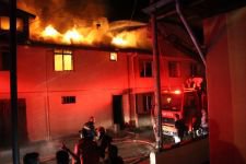 YUVALARI İÇİN GÖZYAŞI DÖKTÜLER