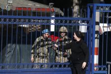 YÜZLERCE KİŞİLİK KONVOYLA DESTEK VERDİLER