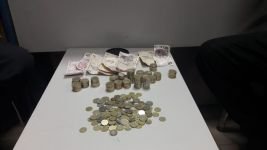 ZABITA DİLENCİLERİ TOPLADI