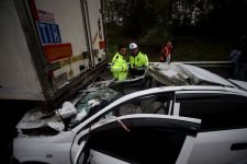 12 ARAÇ BİRBİRİNE GİRDİ....