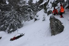 2 METRE KARDA BÖYLE KURTARILDILAR