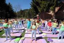 ABANT'TA YOGA KEYFİ...