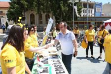 BAŞKAN ÖZCAN ARILAR İÇİN PEDAL ÇEVİRDİ