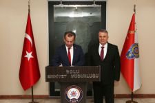 BAŞKAN ÖZCAN İL EMNİYET MÜDÜRLÜĞÜ'NÜ ZİYARET ETTİ