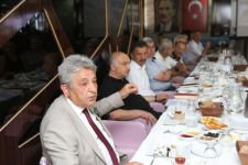 BAŞKAN ÖZCAN MUHTARLARLA BULUŞTU