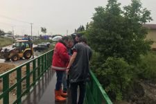 BAŞKAN ÖZCAN SOKAĞA İNDİ