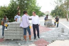 BAŞKAN ÖZCAN TAŞ DÖŞEDİ