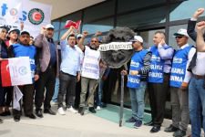 BAŞKAN YILMAZ'DAN İŞÇİLERE DESTEK