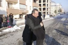 BELEDİYE BAŞKANI HALKINA HİZMET ÜRETMELİ