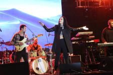 BİNLERCE KİŞİ KONSERE AKIN ETTİ