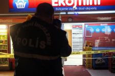 CEZAYI DUYDU, POMPALIYLA MARKETİ BASTI