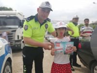 DİKKAT SÜRÜCÜDEN, NOTLAR ÇOCUKLARDAN