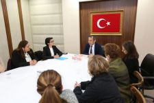 ECZACILARDAN ÖZCAN'A ZİYARET