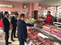 ESNAFIN AYAĞINA GİTTİ, DERT DİNLEDİ