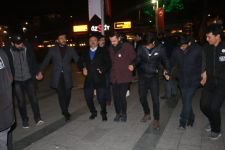 FATİH METİN GENÇLERLE HORON TEPTİ