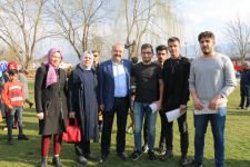 GENÇLERDEN METİN'E BÜYÜK DESTEK