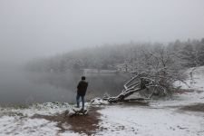 GÖLCÜK BEYAZA BÜRÜNDÜ