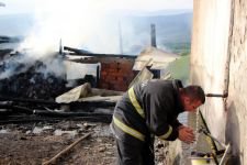 YANGINI GÖZYAŞLARI İÇİNDE İZLEDİLER