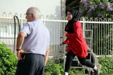 YANGINI GÖZYAŞLARI İÇİNDE İZLEDİLER