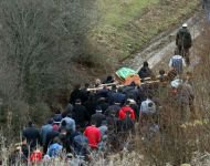 GÖZYAŞLARIYLA TOPRAĞA VERİLDİ