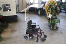 GÜNEŞ ENERJİLİ ENGELLİ ARACI TASARLADI