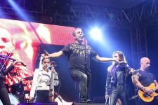 HALUK LEVENT BİNLERCE KİŞİYİ COŞTURDU