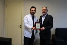 HAYIRSEVERLERDEN ANLAMLI BAĞIŞ