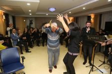 HUZUREVİ SAKİNLERİ DOYASIYA EĞLENDİ