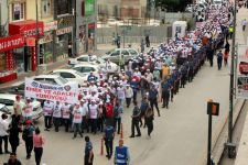 İŞÇİLER YOLA ÇIKTI..