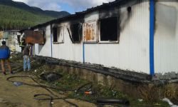 İŞÇİLERİN KALDIĞI KONTEYNER YANDI !