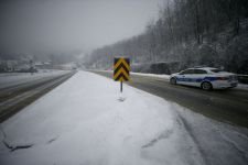 KAR YAĞIŞI ETKİLİ OLUYOR..