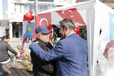 KENT MEYDANI'NDA ÖZCAN RÜZGARI