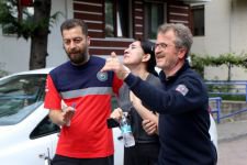 KIZIYLA TARTIŞIP EVİ ATEŞE VERDİ