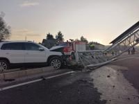 LÜKS ARAÇ HURDAYA DÖNDÜ