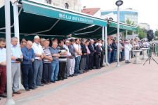 MURSİ İÇİN GIYABİ CENAZE NAMAZI...