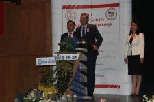 ÖĞRETMENLER GÜNÜ COŞKUYLA KUTLANDI