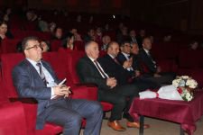 ÖĞRETMENLERDEN MÜZİK ZİYAFETİ