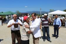 ÖZCAN VE YILMAZ CAMİ AÇILIŞI YAPTI