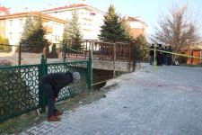 POLİS İNTİHARIN SEBEBİNİ ARAŞTIRIYOR