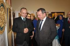 "SANATÇILARIMIZA SAHİP ÇIKACAĞIZ"