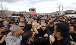 ŞEHİT CENAZESİNDE KILIÇDAROĞLU'NA SALDIRI