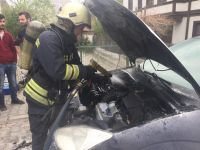 SEYİR HALİNDEKİ OTOMOBİL ALEV ALDI