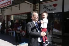 TANJU ÖZCAN ESNAFTAN BÜYÜK İLGİ GÖRDÜ