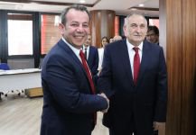 TANJU ÖZCAN GÖRKEMLİ TÖRENLE GÖREVE BAŞLADI